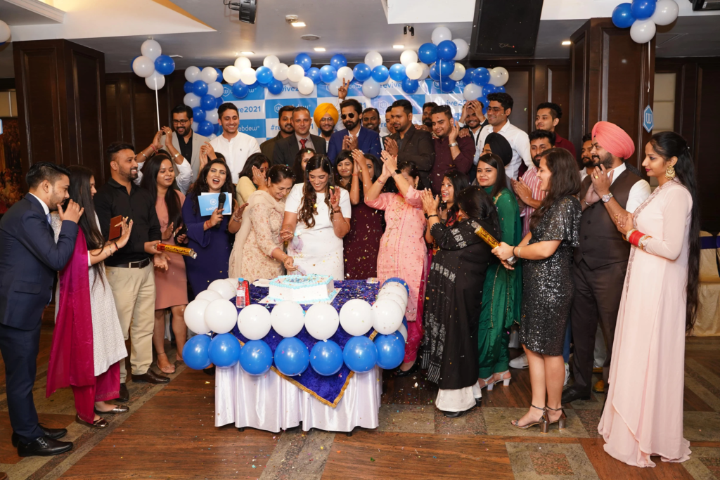 REVIVE 2021: Know How webdians reconnected after 18 Months 18 webdew revive cake cutting ceremony min