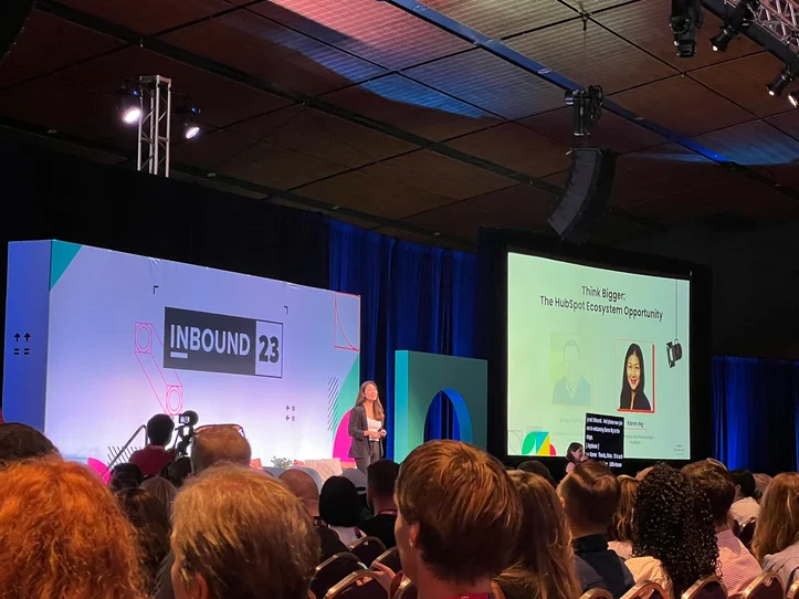 warm welcome from Devyn Bellamy of HubSpot