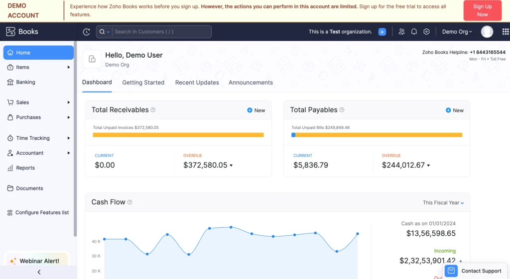 Zoho Books dashboard